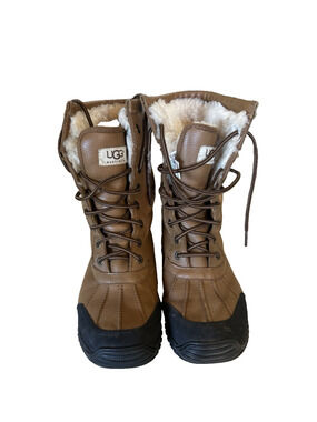 UGG Adirondack III Waterproof Chestnut Leather Winter Boots Womens size 8.5